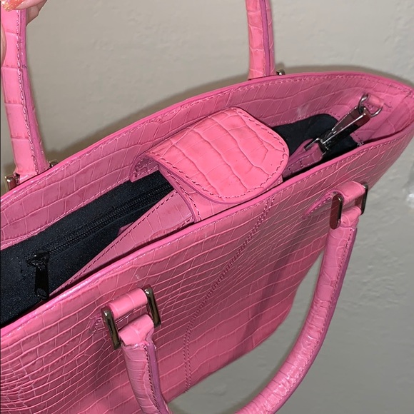 Croc Bag - Picture 7 of 8